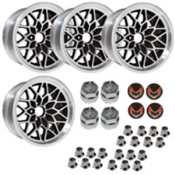 BSF179KR - <div>17 Inch X 9 Inch cast aluminum black  InchSnowflake Inch wheel with 5-1/8 Inch Backspacing or +3mm Offset. Set of 4 with lug nuts & center caps with red bird inserts.</div>